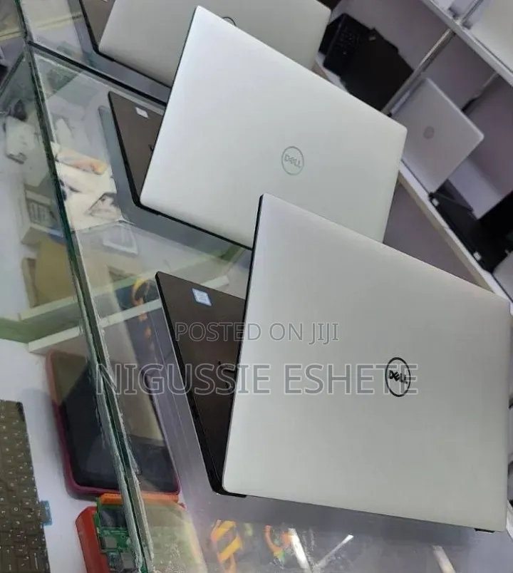New Laptop Dell XPS 15 16GB Intel Core i7 SSD 512GB