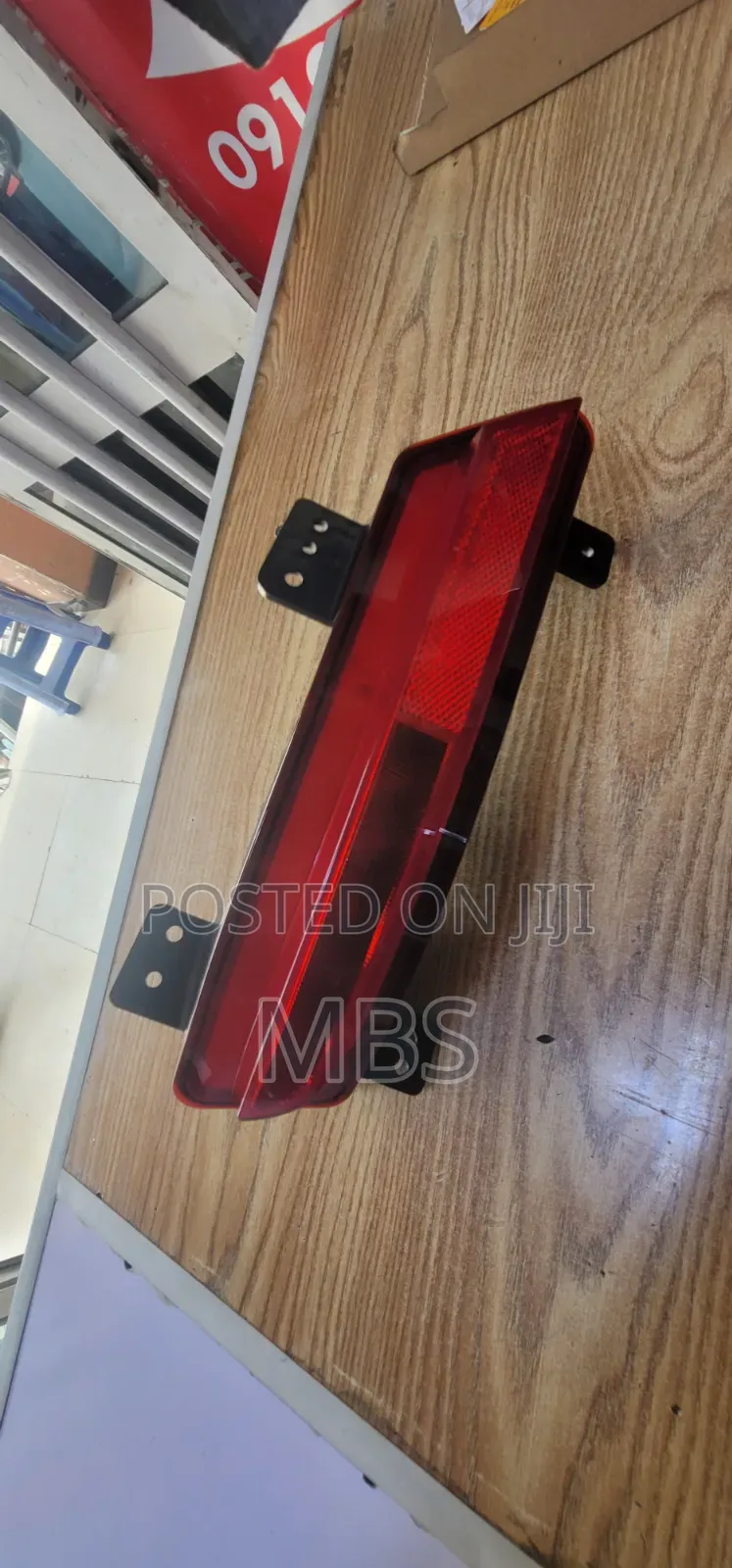 Yun Rear Bumper Reflector for a 2015