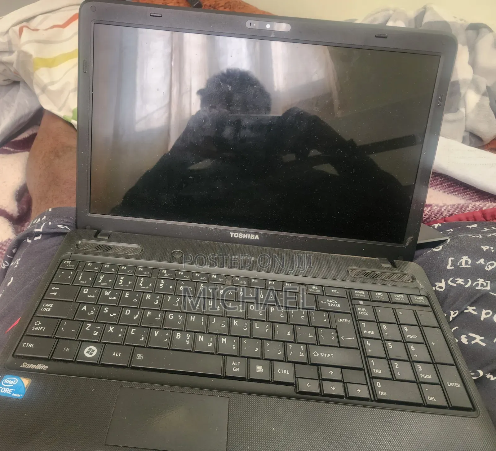 Laptop Toshiba Satellite C850 4GB Intel Core i3 HDD 500GB
