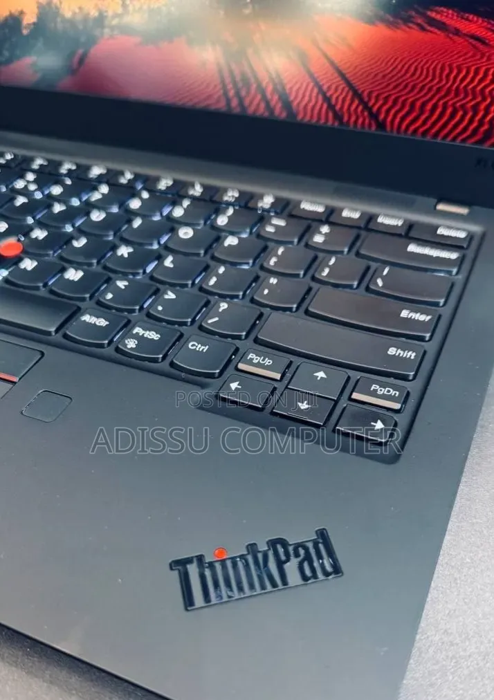 New Laptop Lenovo ThinkPad X1 Carbon 16GB Intel Core i5 SSD 512GB