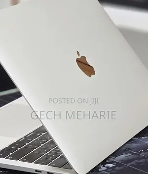 New Laptop Apple MacBook 2017 16GB Intel Core i7 SSD 512GB