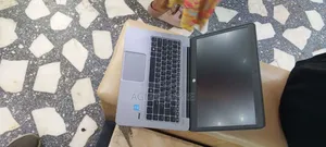 New Laptop HP EliteBook Folio 1040 G2 4GB Intel Core i5 SSD 256GB