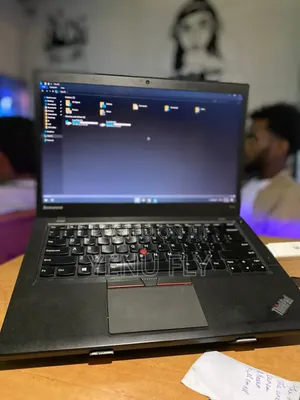 Laptop Lenovo ThinkPad T450 12GB Intel Core i5 HDD 700GB