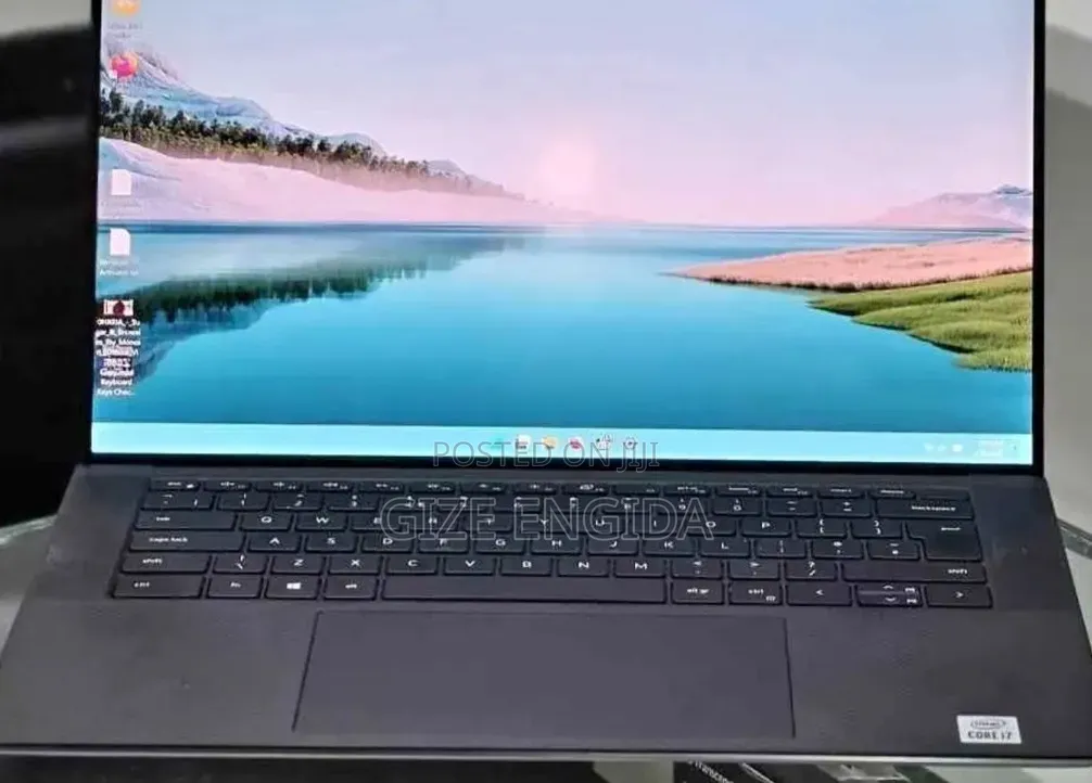 New Laptop Dell XPS 15 16GB Intel Core i7 SSD 512GB