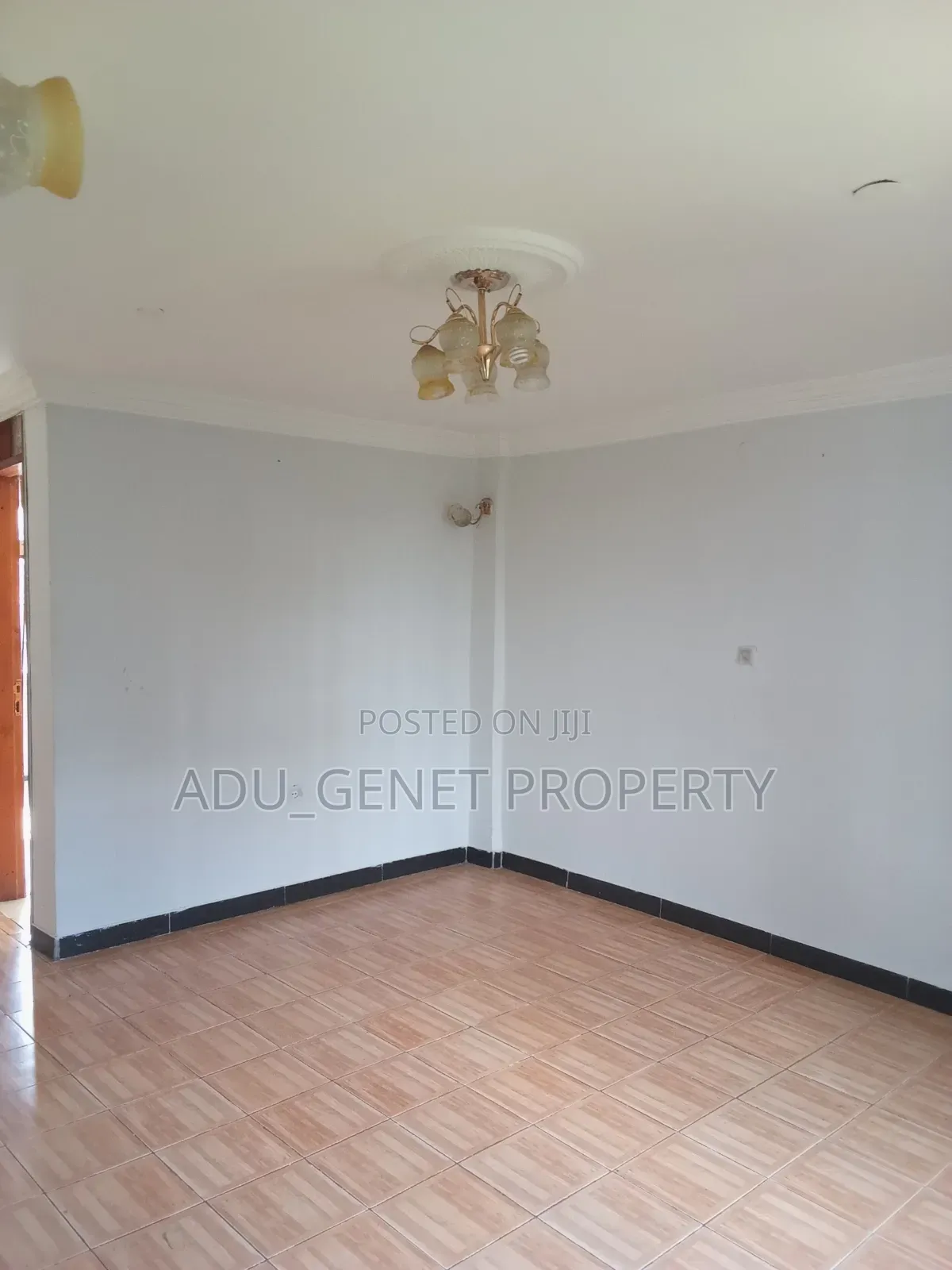 Furnished 3bdrm Condo in Condominium, Yeka for sale