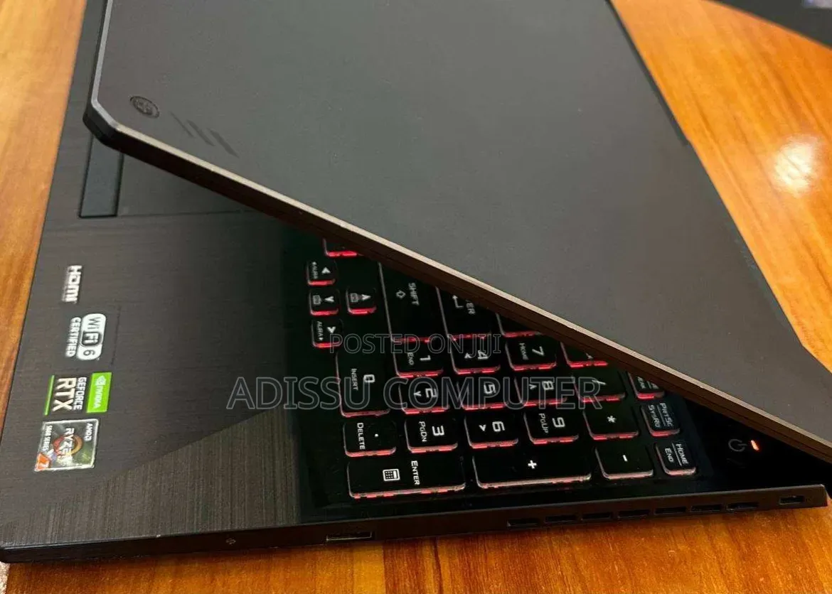 New Laptop Asus ROG Strix G15 16GB Intel Core i7 SSD 512GB