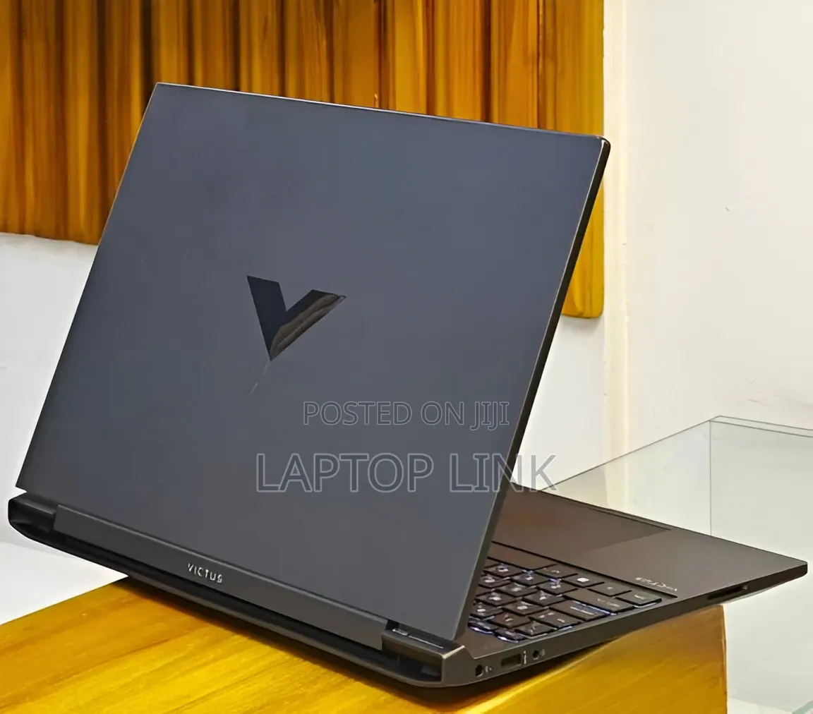New Laptop HP Victus 15 16GB Intel Core i5 SSD 512GB