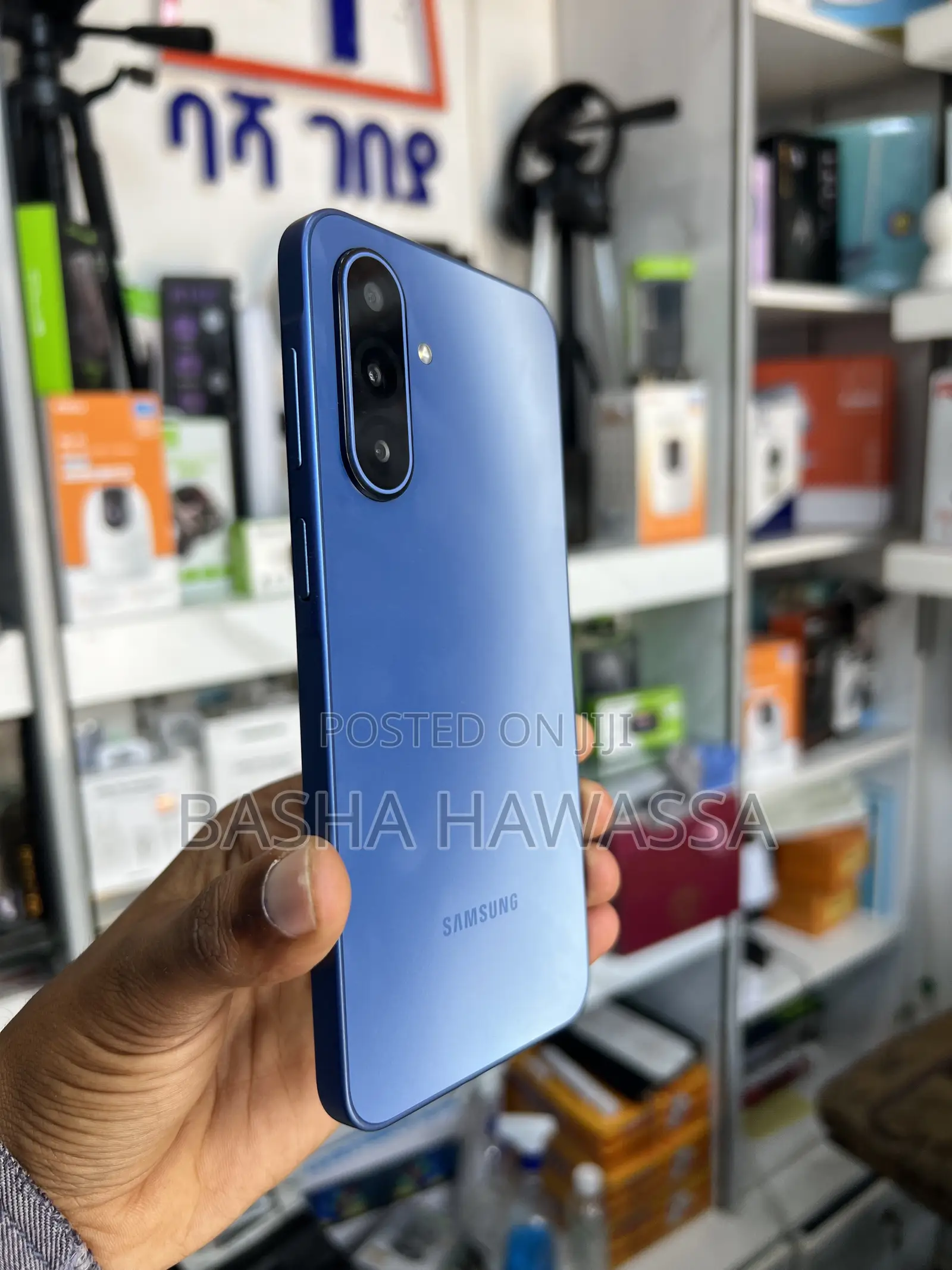 New Samsung Galaxy A17 5G 256 GB Blue
