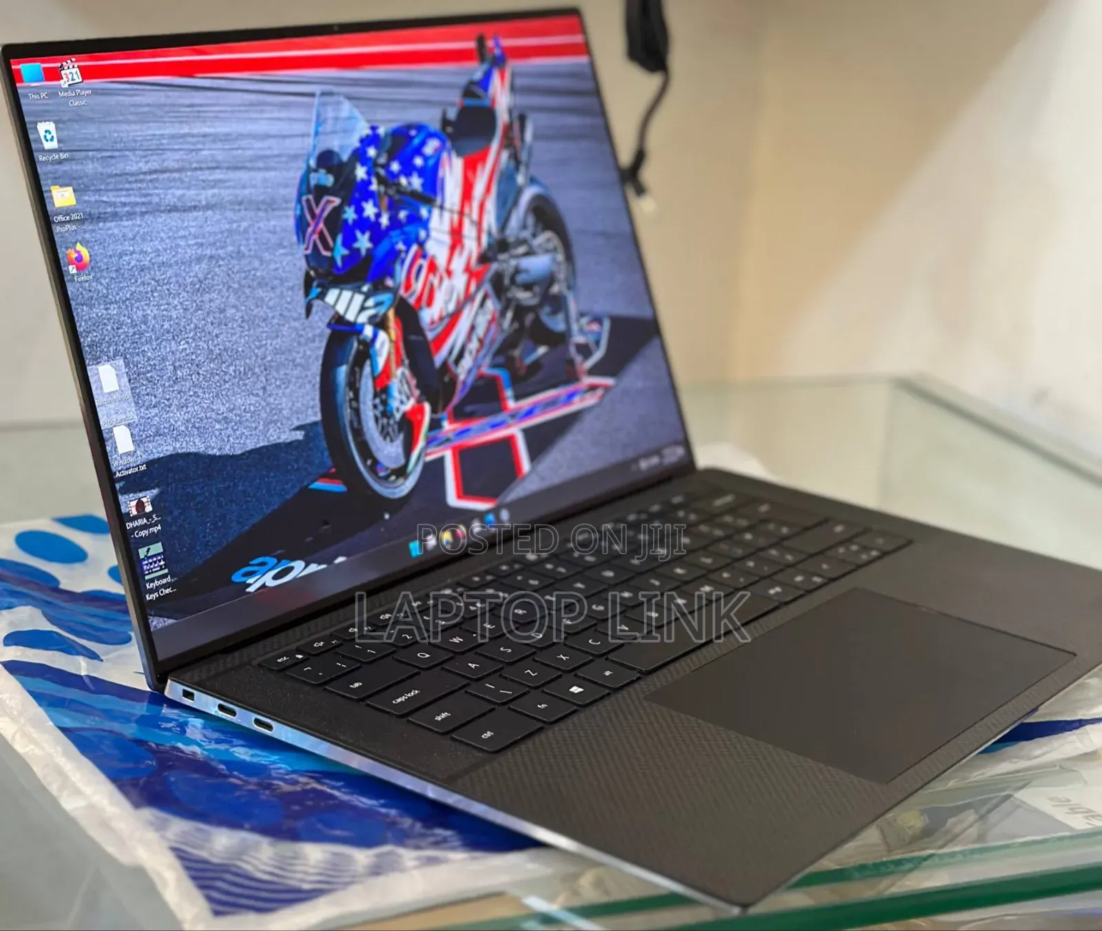 New Laptop Dell Precision 5560 16GB Intel Core i7 SSD 512GB