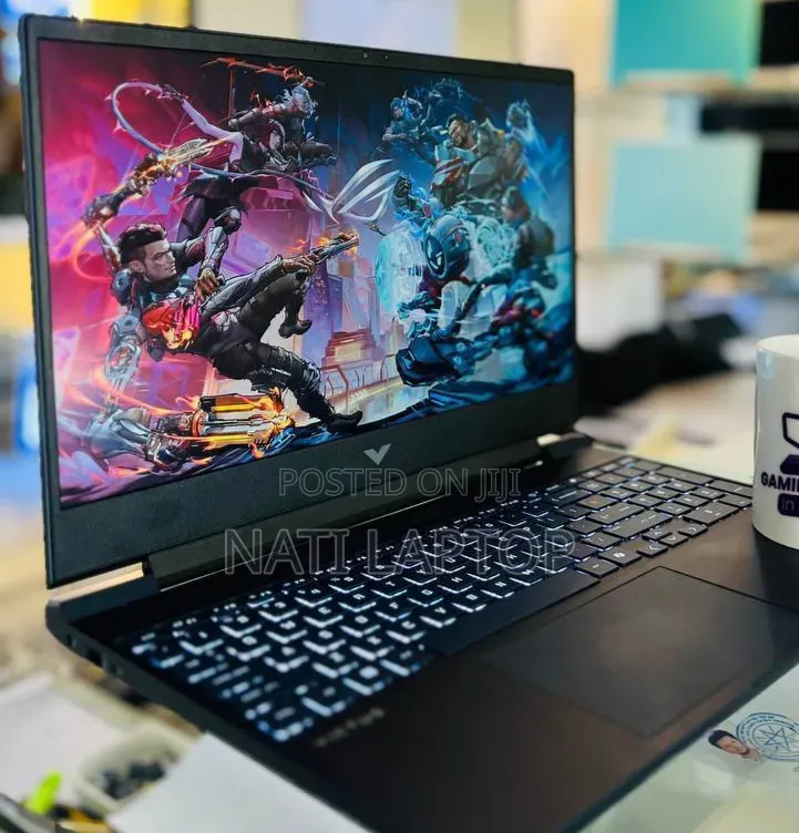 New Laptop HP Victus 15 16GB AMD Ryzen 7 SSD 512GB