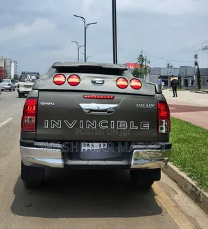 Toyota Hilux 2021