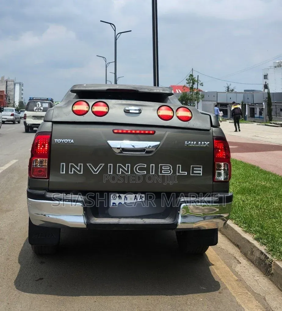 Toyota Hilux 2021