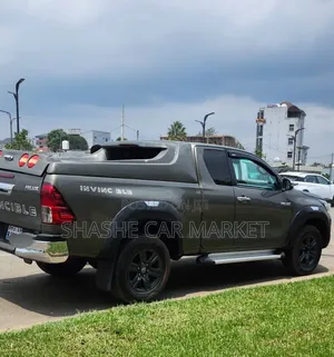 Toyota Hilux 2021