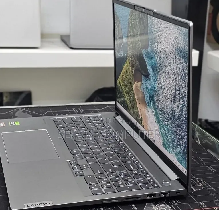 New Laptop Lenovo ThinkBook 13 32GB AMD Ryzen 7 SSD 512GB