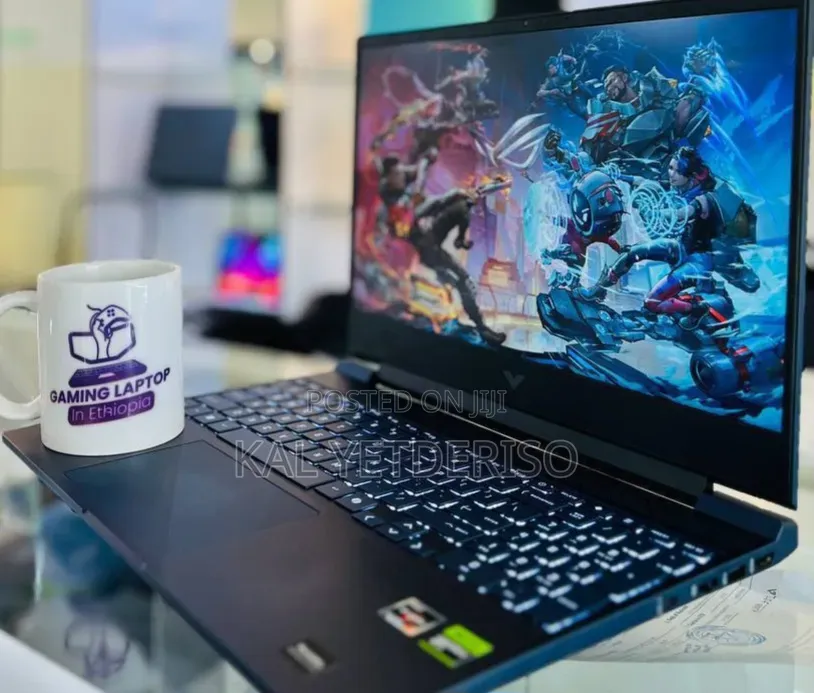 New Laptop HP Victus 15 16GB AMD Ryzen 7 SSD 512GB