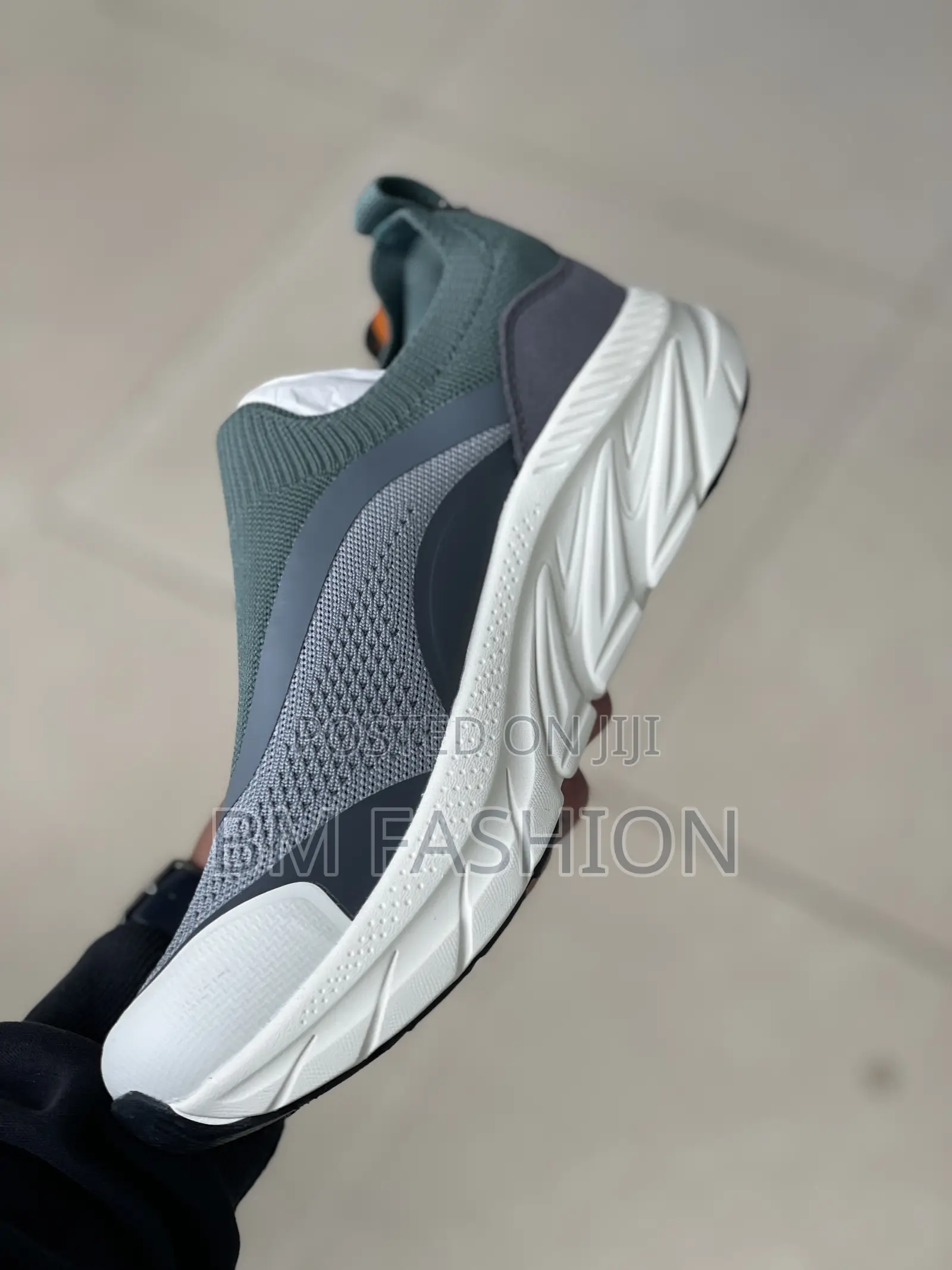 Goupu Sneakers Fashionable