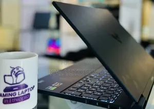 New Laptop HP Victus 15 16GB AMD Ryzen 7 SSD 512GB