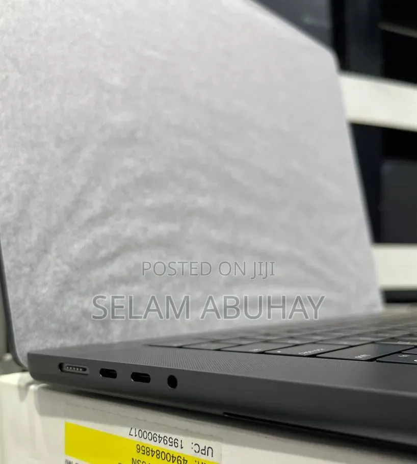 New Laptop Apple MacBook Pro 2023 M3 Max 36GB Apple M3 Max SSD 1T