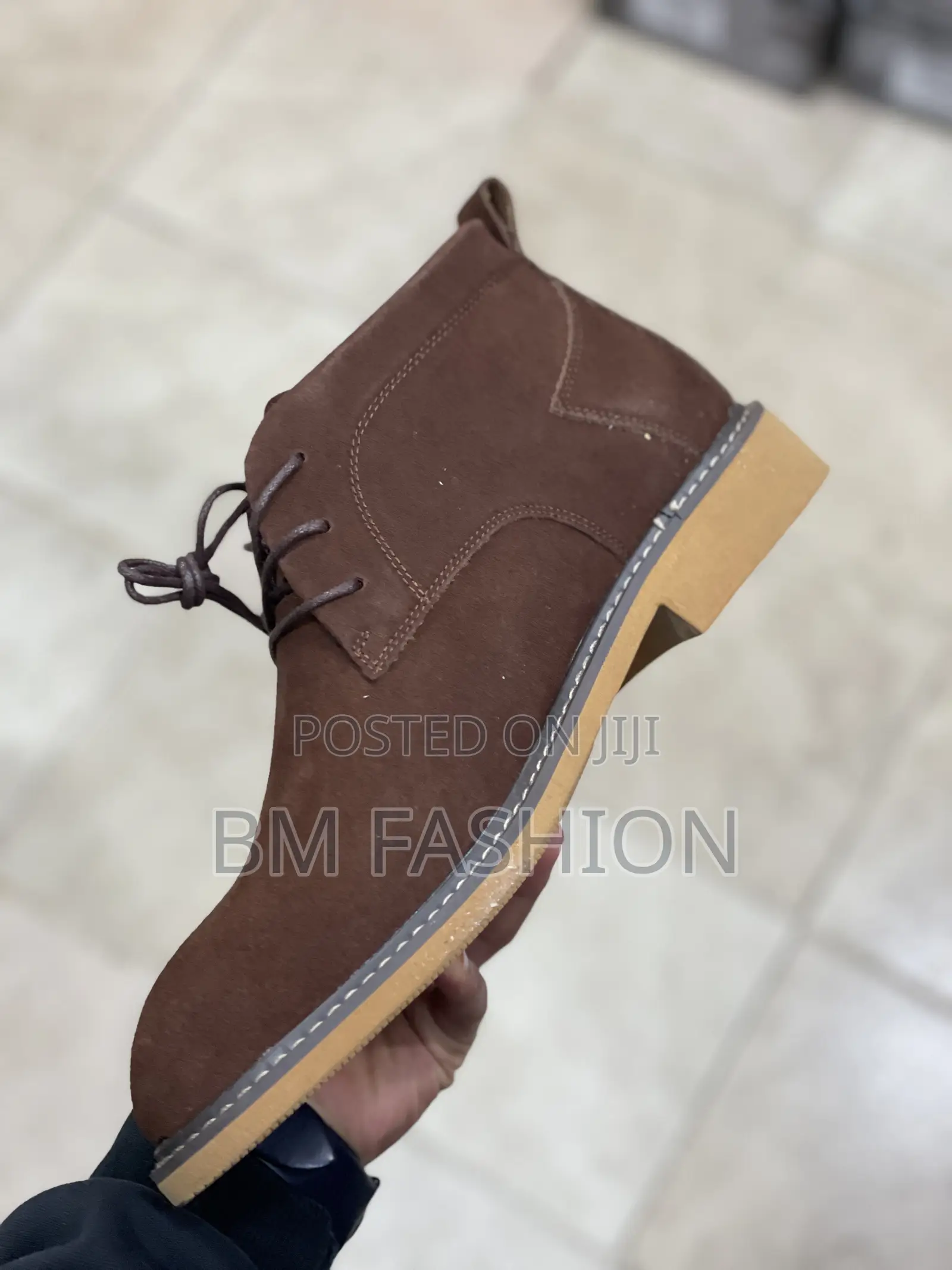 Brown Chelsea Boots With Laces