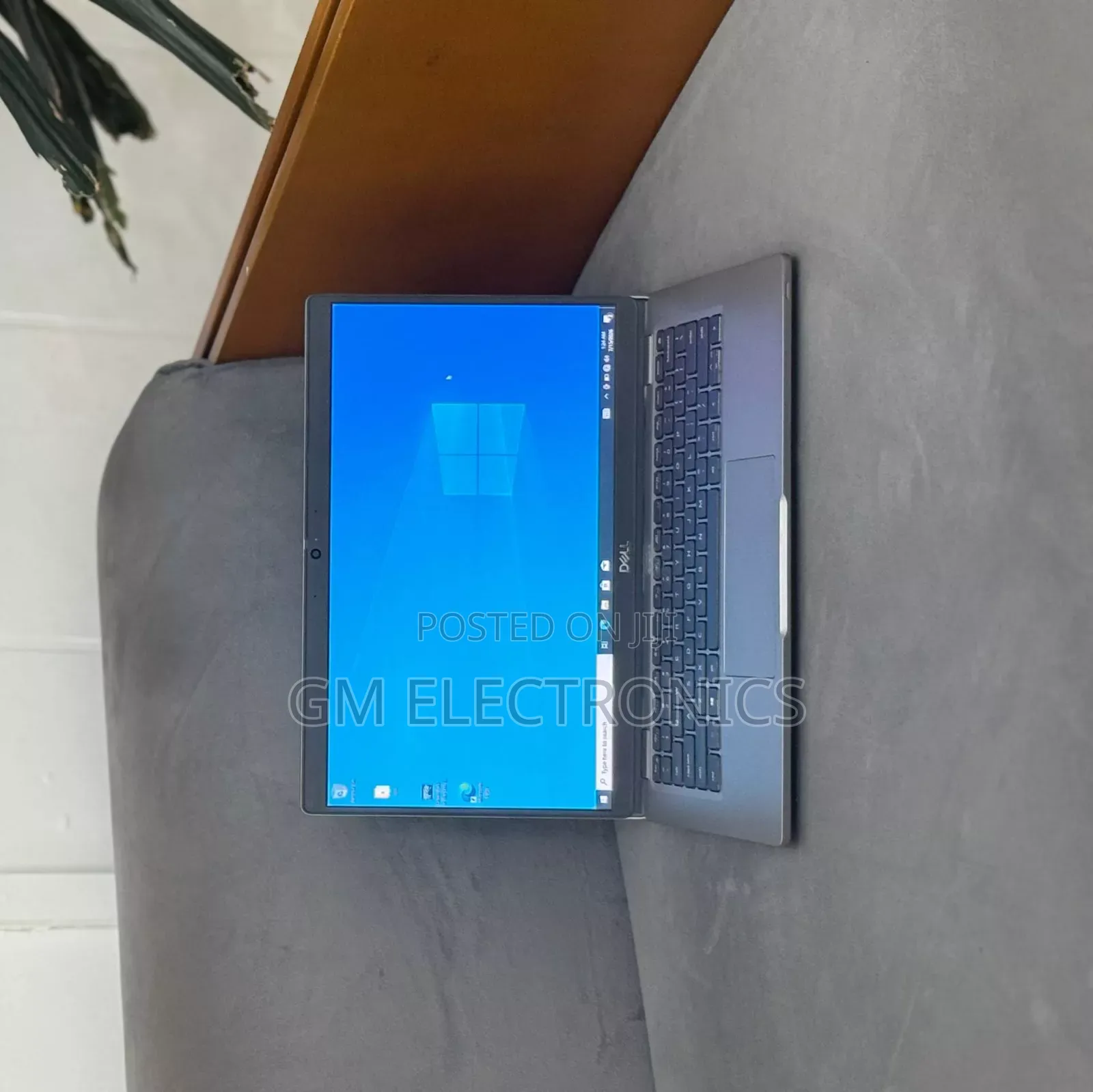 New Laptop Dell Latitude 5320 16GB Intel Core i5 SSD 512GB