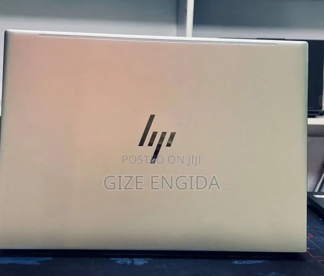 New Laptop HP EliteBook 840 G10 32GB Intel Core i7 SSD 1T