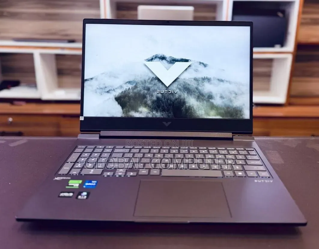 New Laptop HP Victus 15 16GB Intel Core i7 SSD 512GB