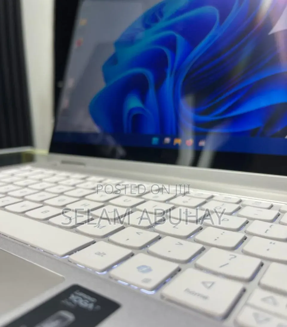 New Laptop Lenovo Yoga 2 16GB AMD Ryzen 5 SSD 512GB