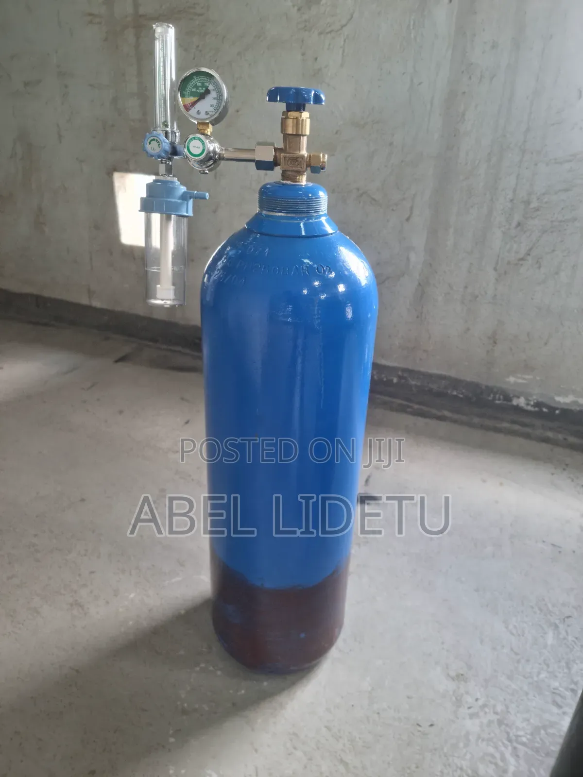 High-Pressure Tank for Consistent Oxygen Delivery