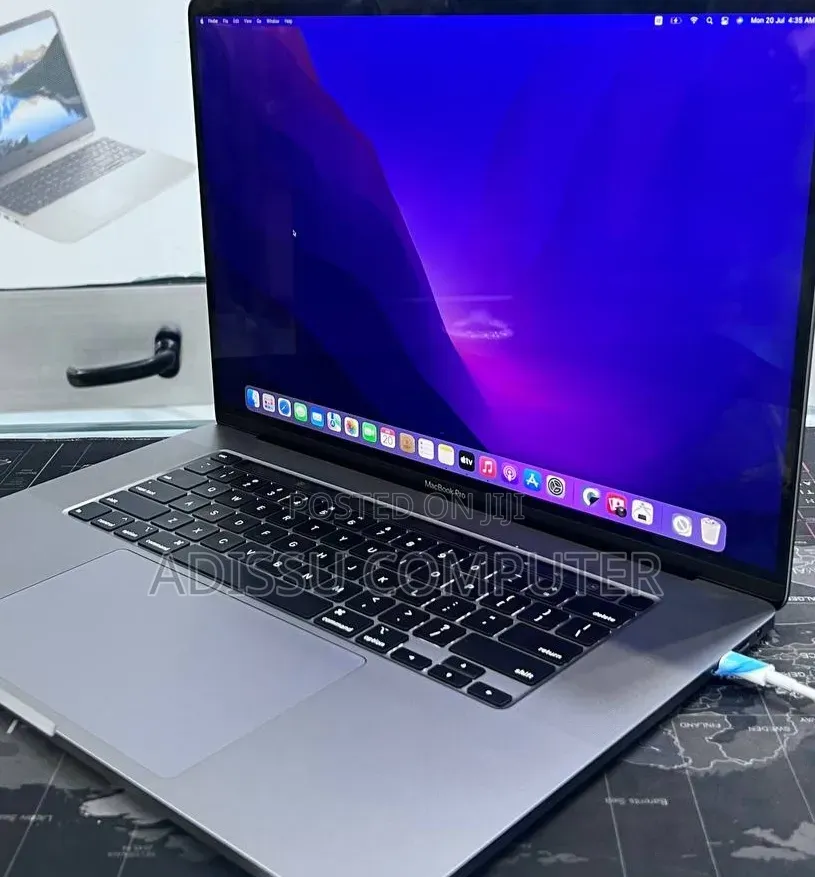 New Laptop Apple MacBook Pro 2019 32GB Intel Core i9 SSD 512GB