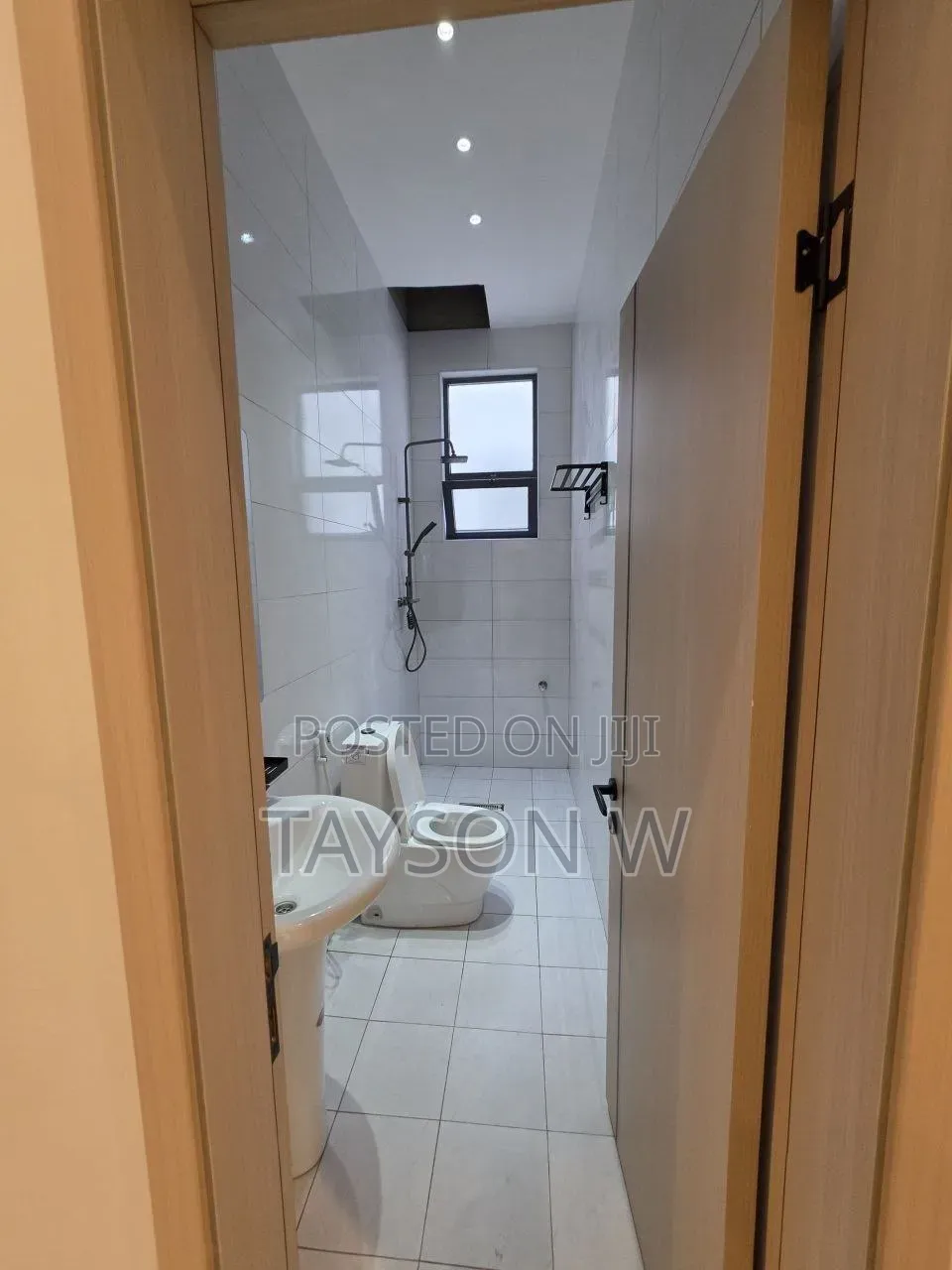 3bdrm Villa in Addis Ababa Ayat, Bole for sale