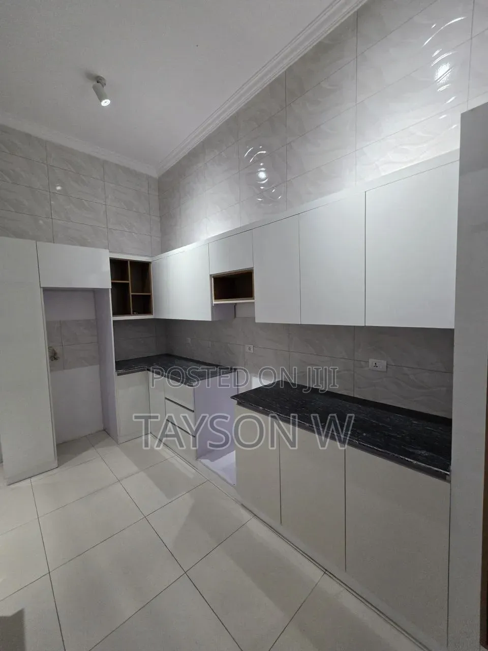 3bdrm Villa in Addis Ababa Ayat, Bole for sale