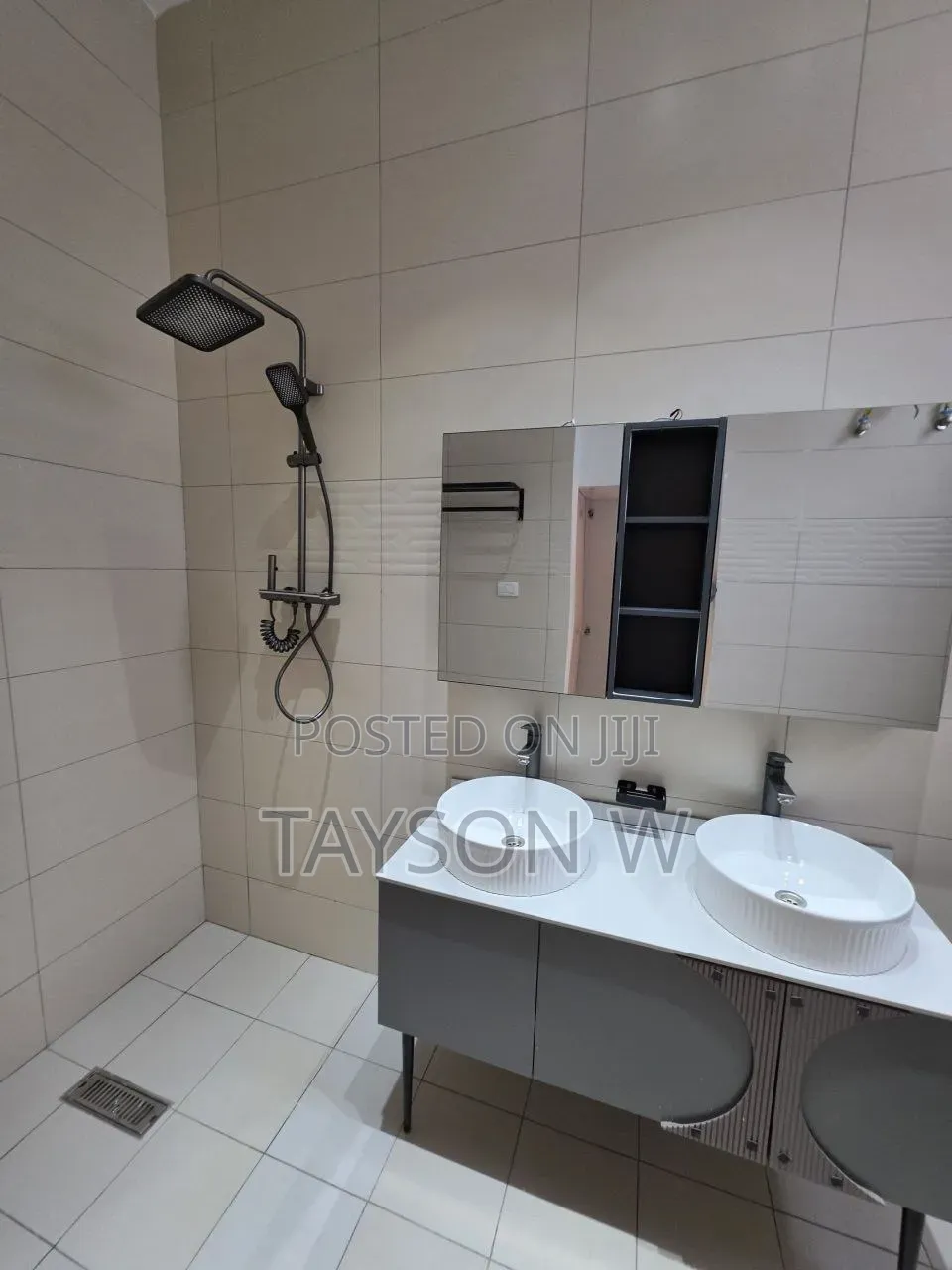 3bdrm Villa in Addis Ababa Ayat, Bole for sale