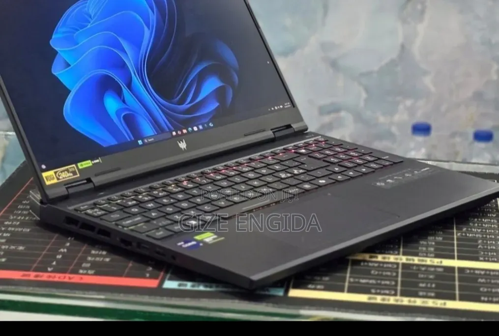 New Laptop Acer Predator Helios Neo 16 16GB Intel Core i9 SSD 1T