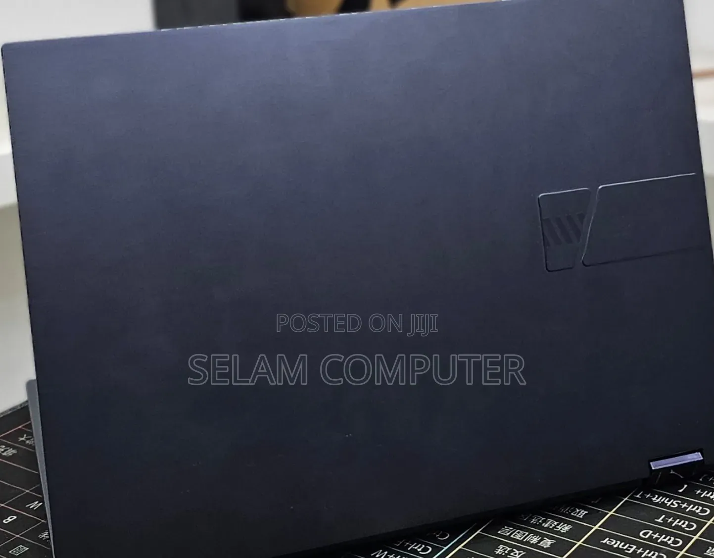New Laptop Asus VivoBook 15 X505BA 16GB AMD Ryzen 7 SSD 1T