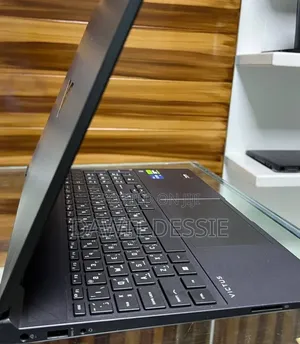 New Laptop HP 16GB Intel Core i5 SSD 512GB