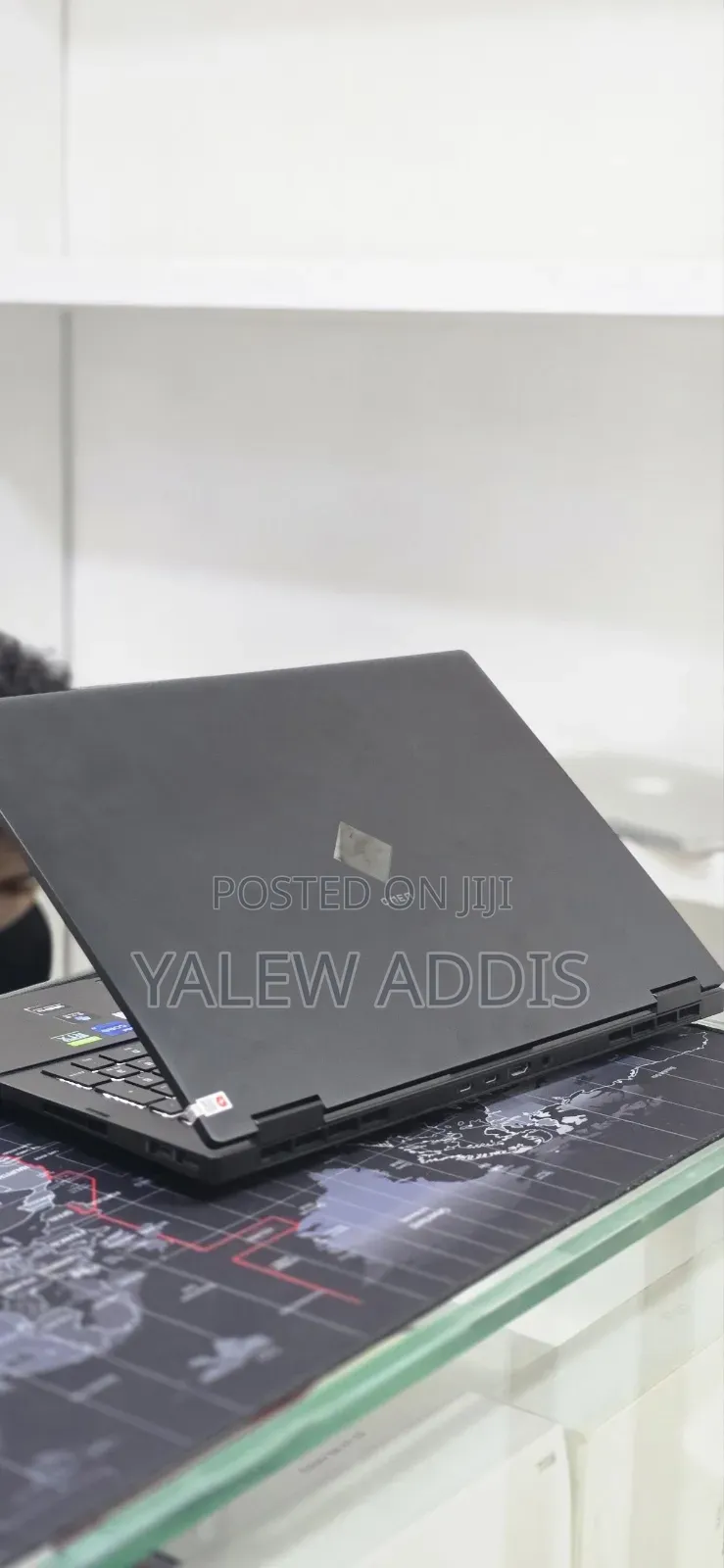 New Laptop HP Omen 16 16GB Intel Core i9 SSD 512GB