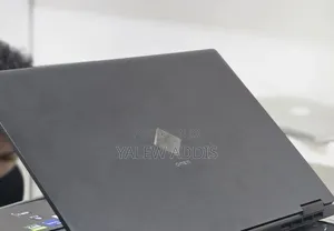 New Laptop HP Omen 16 16GB Intel Core i9 SSD 512GB