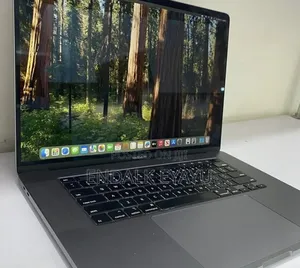New Laptop Apple MacBook Pro 2019 16GB Intel Core i9 SSD 1T