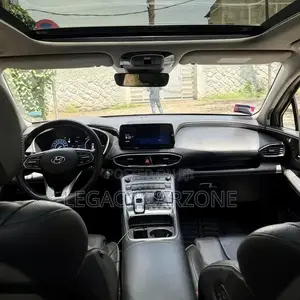Hyundai Santa Fe 2023 Brown