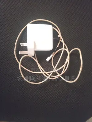 Apple Magnetic Charger