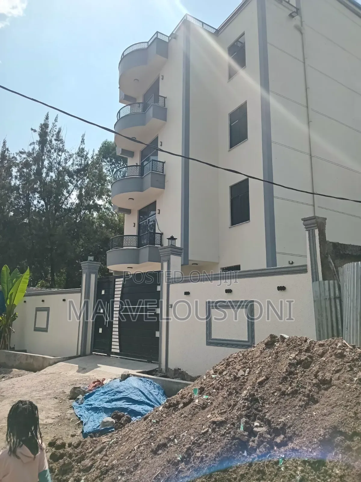 3bdrm Penthouse in ስንዱ, Akaky Kaliti for rent