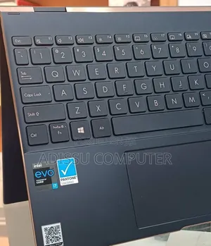New Laptop Asus Zenbook 14 16GB Intel Core i7 SSD 512GB