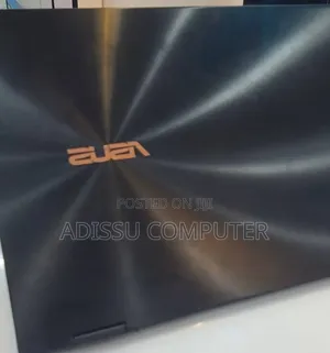 New Laptop Asus Zenbook 14 16GB Intel Core i7 SSD 512GB