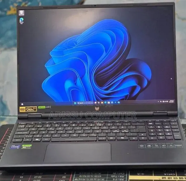 New Laptop Acer Predator Helios Neo 16 16GB Intel Core i9 SSD 1T