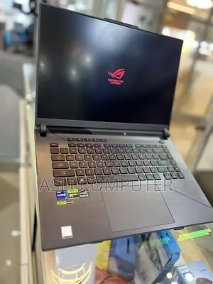 New Laptop Asus ROG Strix G16 16GB Intel Core i9 SSD 1T
