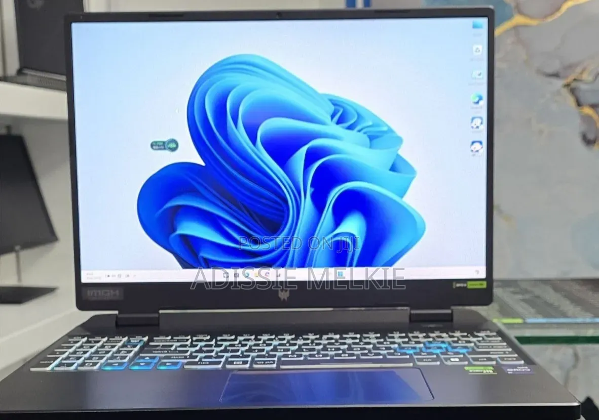 New Laptop Acer Predator Helios 300 16GB Intel Core i9 SSD 1T