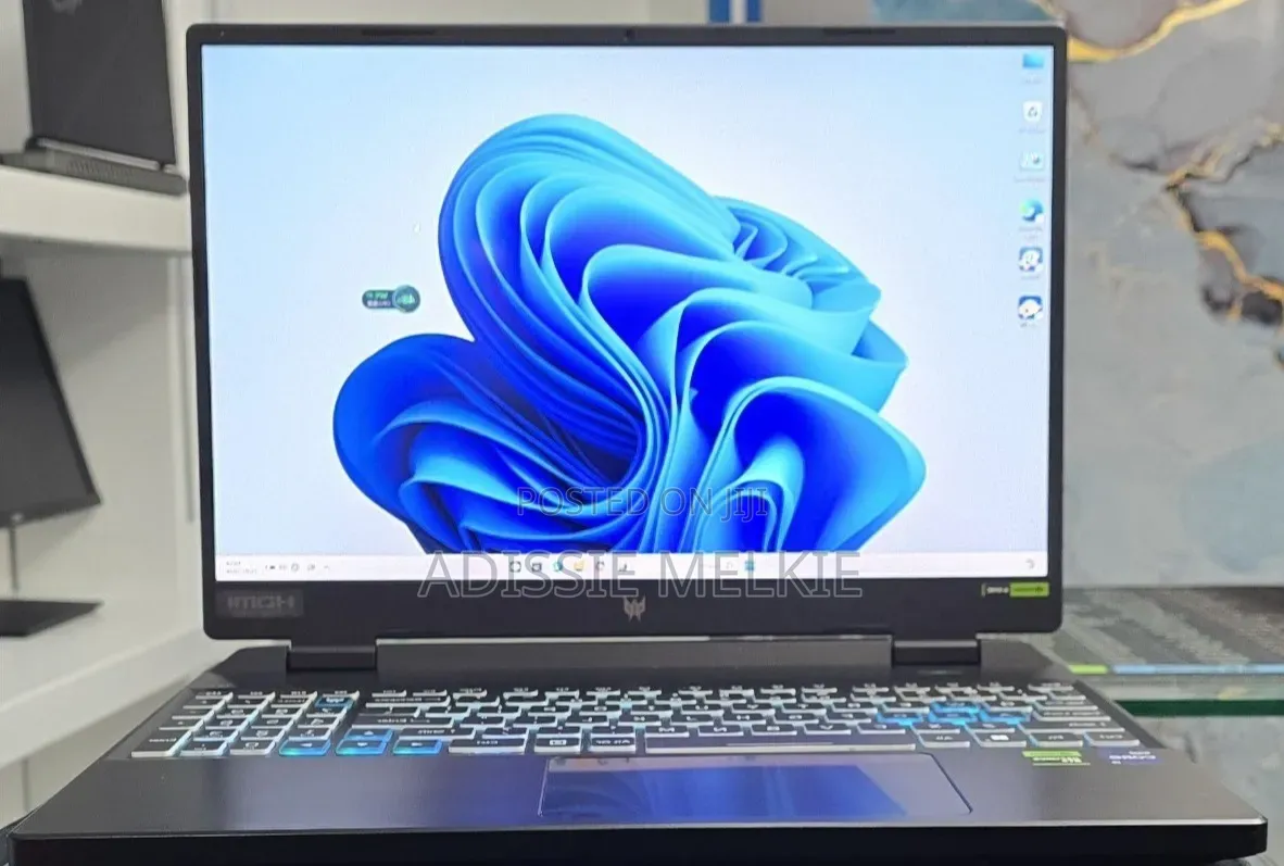 New Laptop Acer Predator Helios 300 16GB Intel Core i9 SSD 1T
