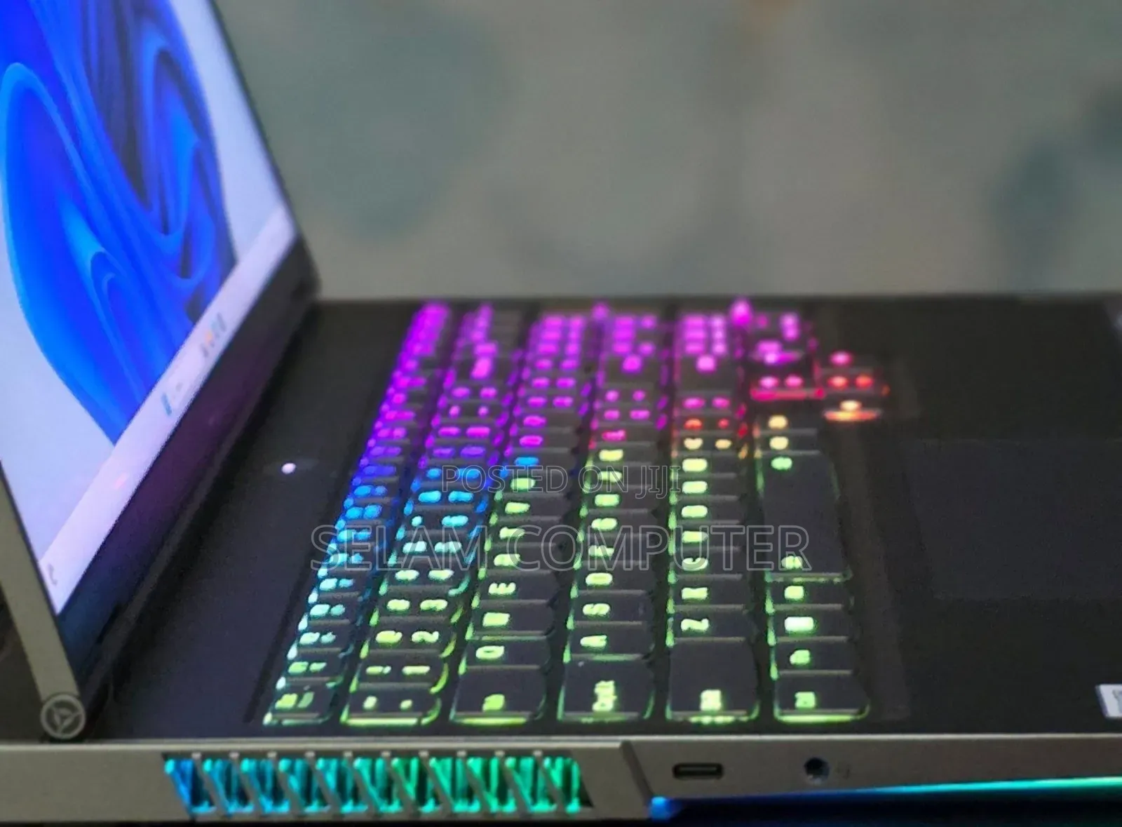 New Laptop Lenovo Legion 5 32GB AMD Ryzen 9 SSD 1T