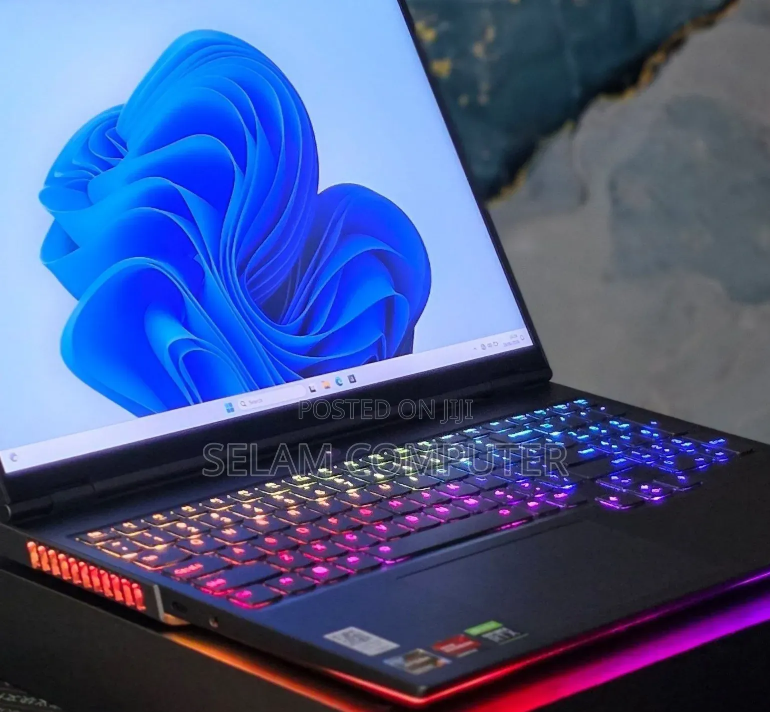 New Laptop Lenovo Legion 5 32GB AMD Ryzen 9 SSD 1T
