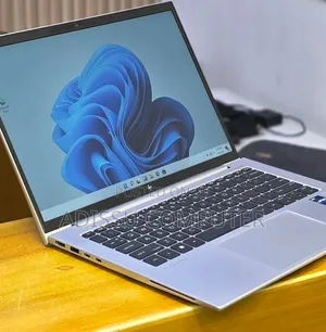 New Laptop HP EliteBook 840 G10 16GB Intel Core i7 SSD 512GB